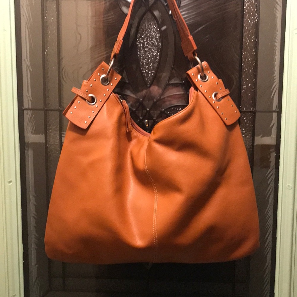 NEW Chinese Laundry rich tan genuine leather bag with silky interior!